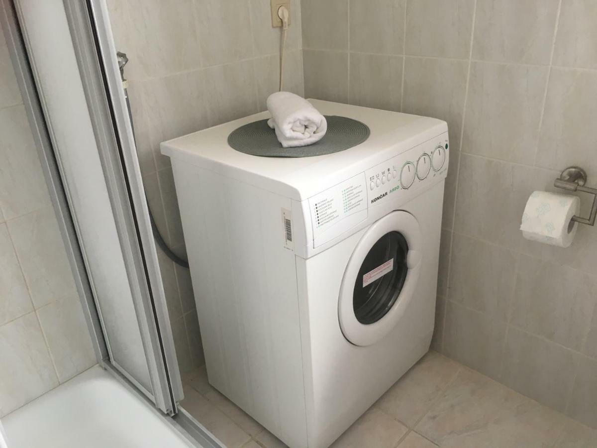 Apartment Sandrina Novalja Kültér fotó